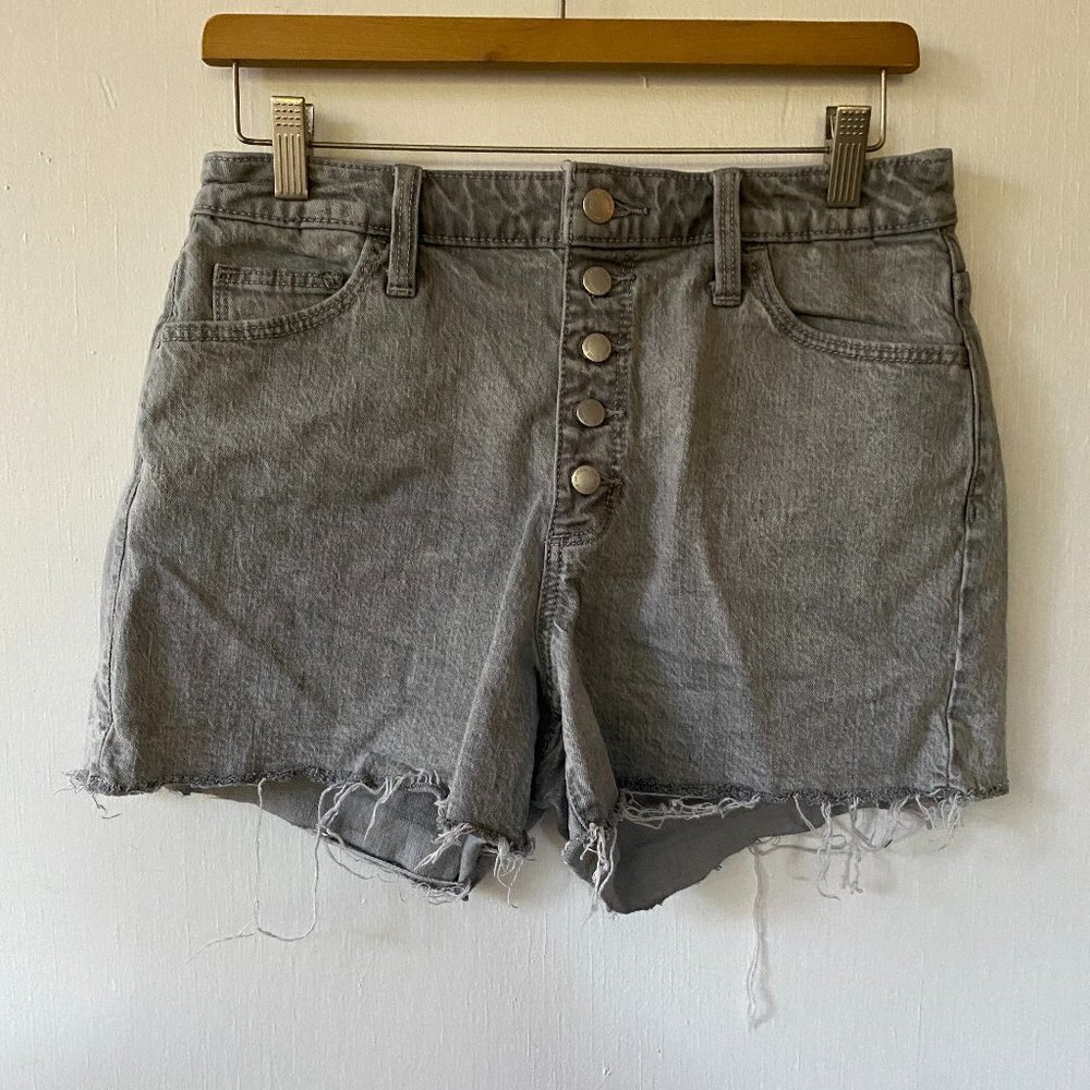 Universal Thread Vintage Midi Jean Shorts Womens 8 Denim Shorts Button Fly Indie